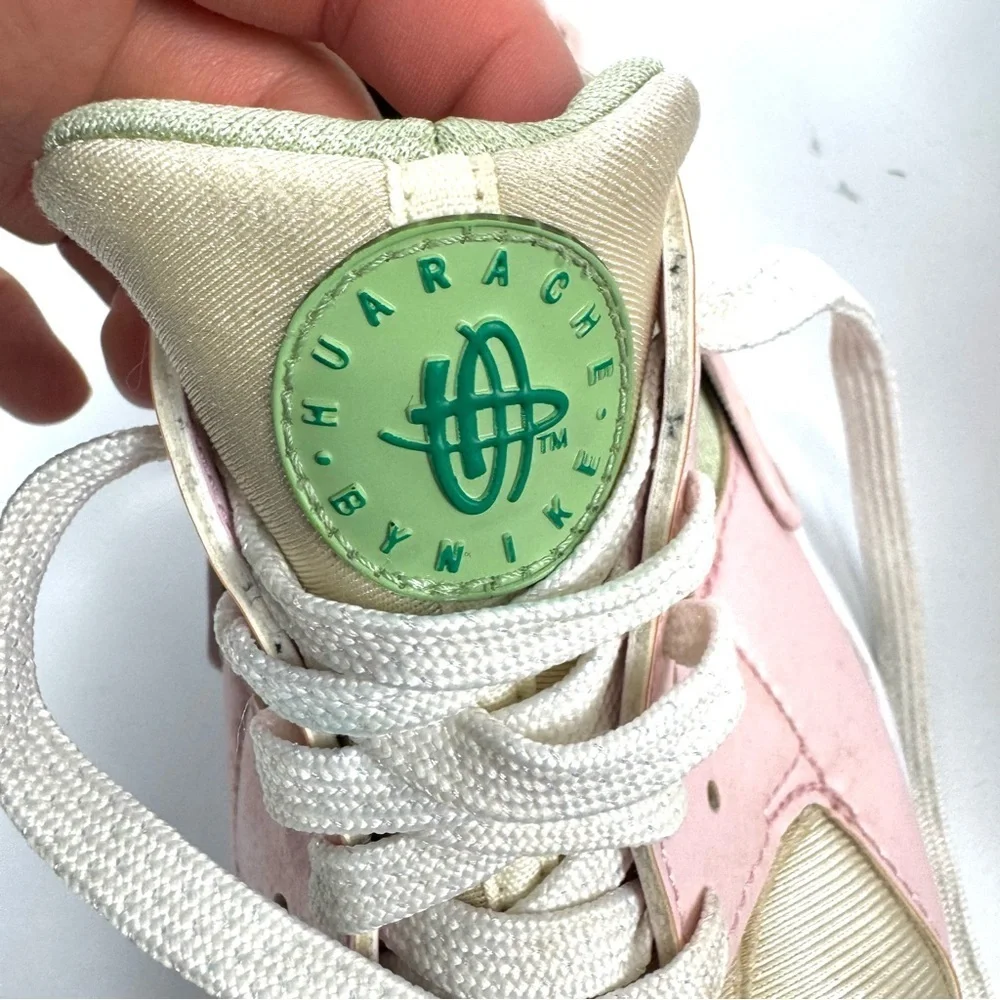 Nike Air Kids Sz 7Y Huarache Run Se GS Athletic Sneakers Pink/Green Retro Shoes